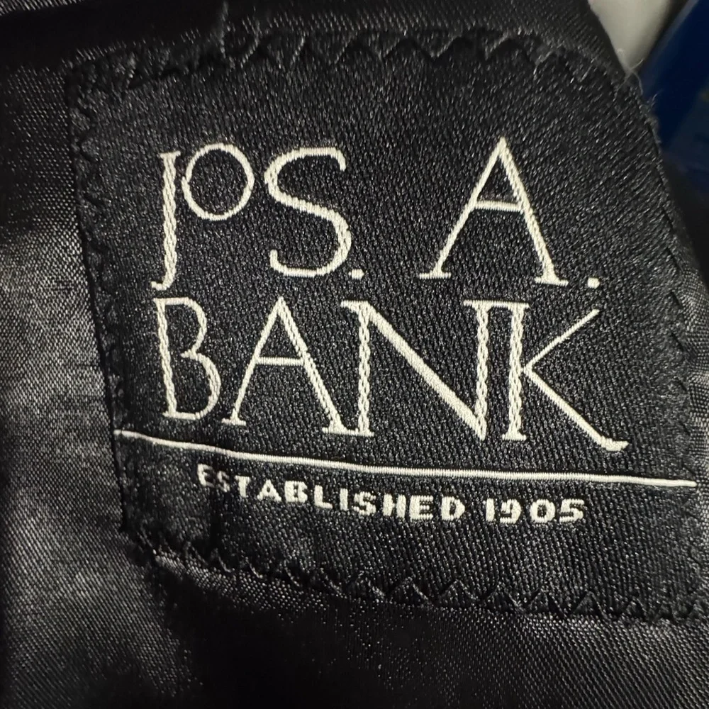 Jos. A. Bank 100% Wool Dark Navy Blue Suit 2 Button Blazer Size 44L Pants 39L